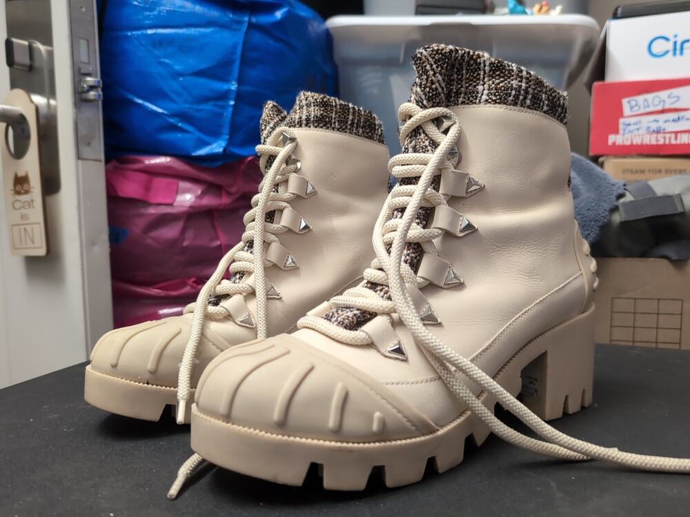 Schutz Womans Boots Beige Jan Tweed Leather Lace-Up Size 8.5B